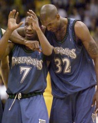 开云入口-快船危！上次NBA阴阳合同是乔-史密斯和森林狼 后者被罚5年首轮