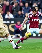 开云体育网址-天空体育：马赛有意西汉姆左后卫埃莫森，正在进行谈判