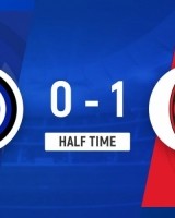 半场-AC米兰暂1-0总比分2-1国际米兰 约维奇破门迪马尔科中横梁