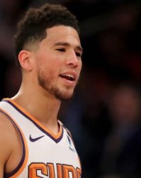 开云体育网址-正面对决连续击败MVP大热 布克有望最终后来居上