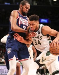 开云体育网址-篮网近5战4败问题不少，最大的难题还是欧文和疫苗