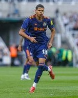 开云体育网址-邮报：奥苏拉将3000万镑转会法兰克福 纽卡未来可选择回购球员