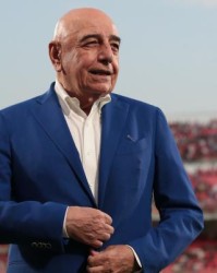 开云体育在线-在“加利亚尼德比”前夕，听加利亚尼讲述自己的故事