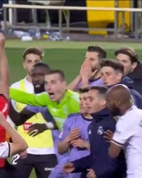 哨压绝杀！贝林99分钟进球被吹，裁判皇马谁是谁非？