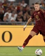 开云入口-记者：多夫比克&amp;希门尼斯互换租借交易取得进展，含买断选项