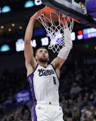 开云体育在线-拉文：奇才还年轻&amp;不知道怎样变得更强 我们要与他们划清界限